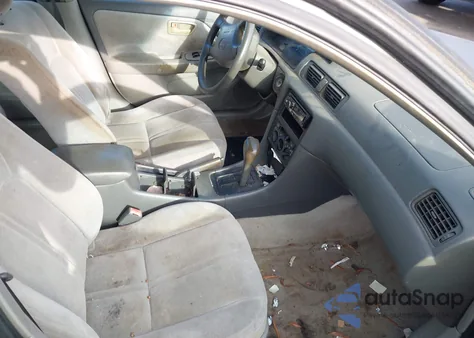 1999 Toyota Camry Le из США, поврежденный, VIN 4T1BG22K6XU479411